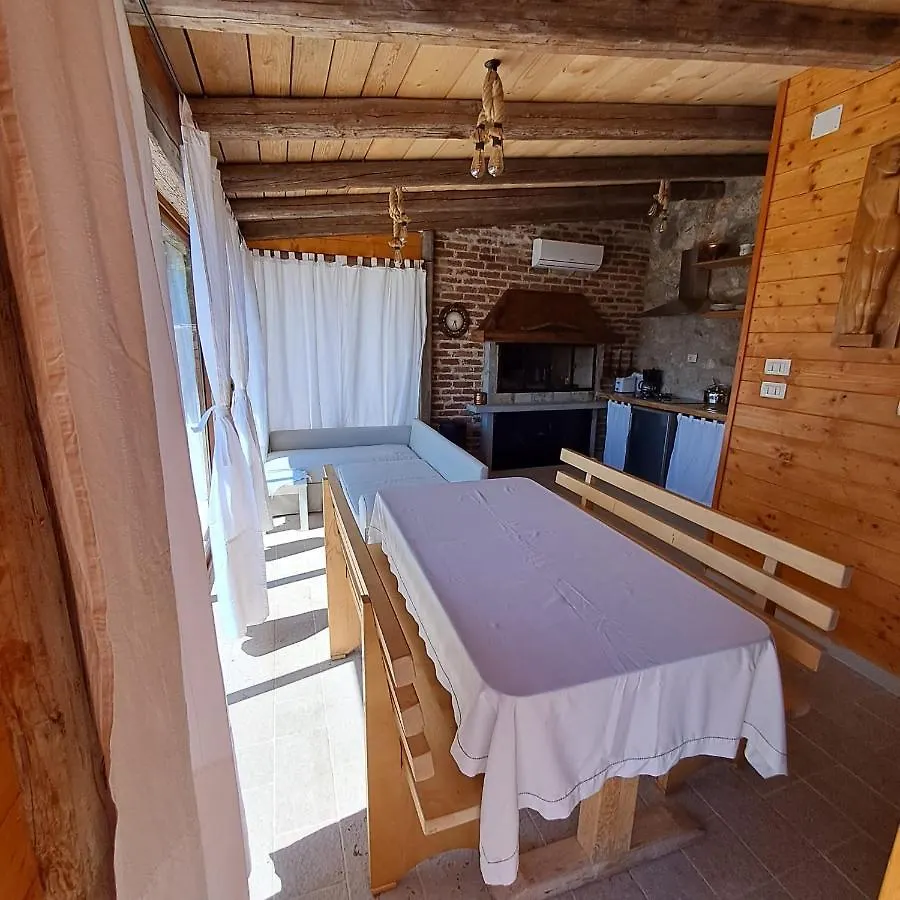 Vineyard House Villa Grižane Case de vacanță